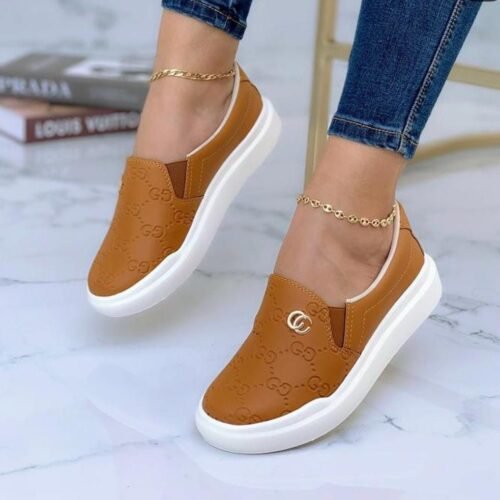 Mocasín para Mujer Ref. Gucci inspirado en la moda italiana, con diseño clásico y suela antideslizante