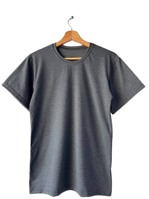 Camiseta Hombre S M L XL fabricada en material Centauro con refuerzos en cuello y mangas