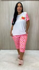 Pijama Capri Plus con diseño moderno y cómodo