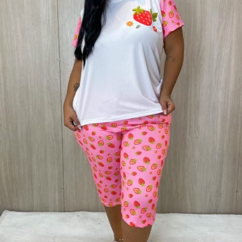 Pijama Capri Plus con diseño moderno y cómodo